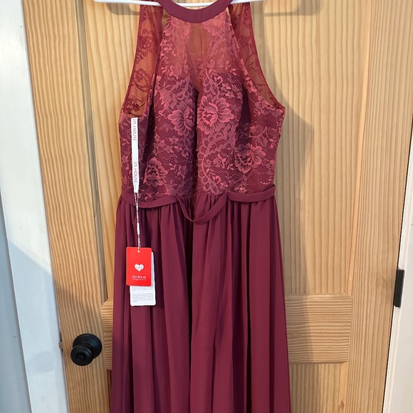 Bridesmaid dress - Picture 1 of 3